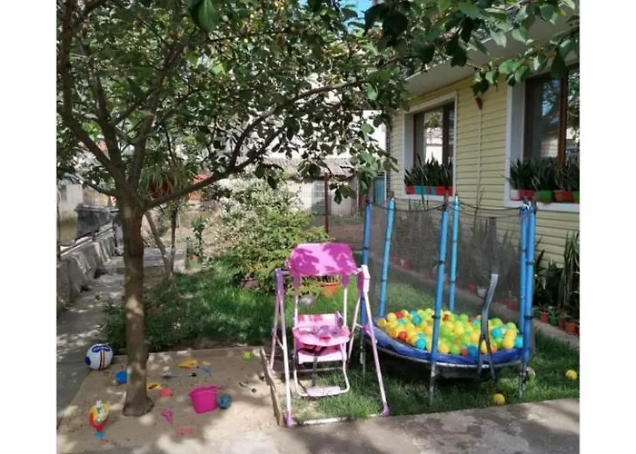 Guest house Vila Coco *